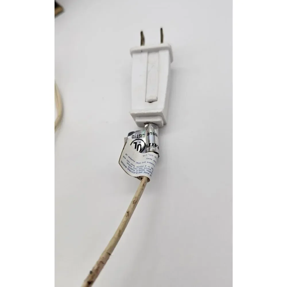 Trim-At-Home Vintage Santa Lamp Night Light